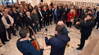 U Gradskoj loži otvorena izložba fotografija posvećena “zlatnoj kopački” – Josipu Skoblaru. Foto: Dino Stann/PIXSELL