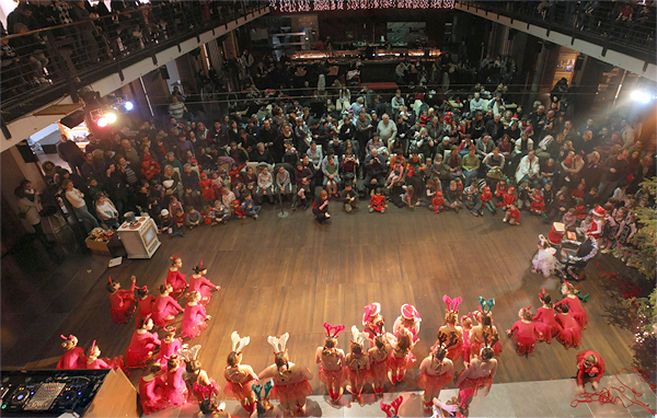 Plesna udruga Gesta: Ima li spasa za Djeda Mraza (Foto:Saša Čuka)