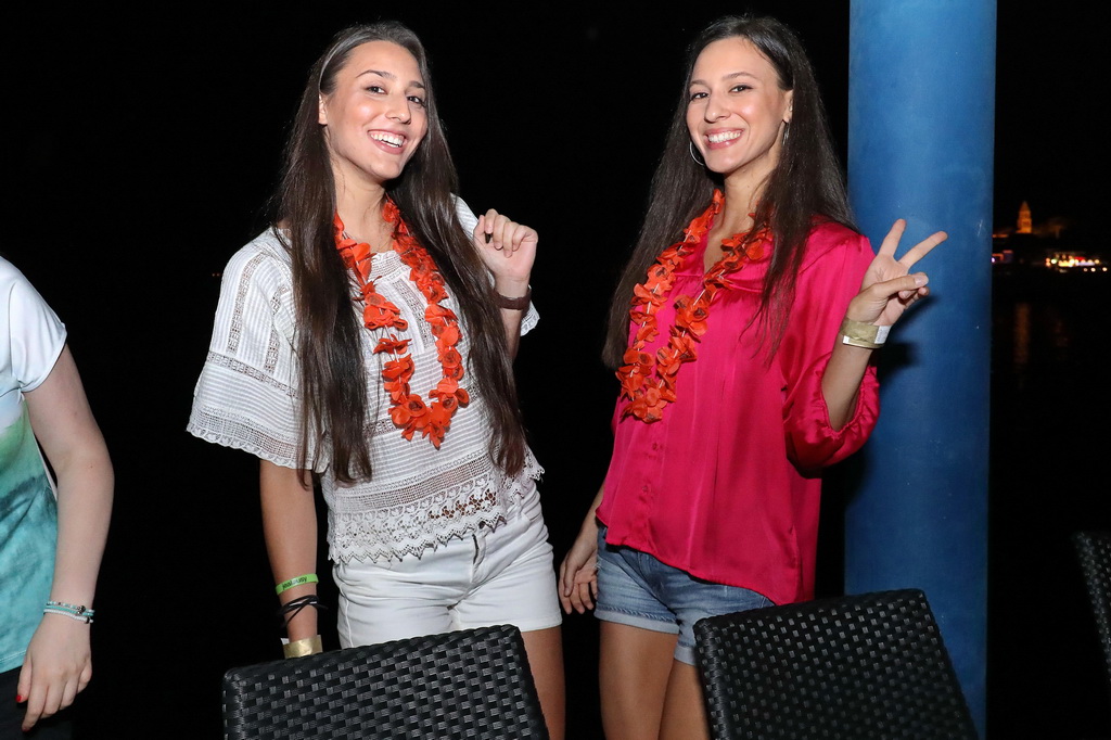 Čudesna Doris Dragović oduševila u Biogradu na Moru Čudesna Doris Dragović oduševila u Biogradu na Moru