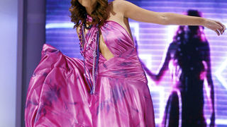 Zagreb, 260309.
Muzej Mimara.
Modna revija novih Rexoninih mirisnih kolekcija.
Rexona event dizajnera Ivice Skoke prikazali su modnu reviju inspiriranu mirisima koje su nosile izmedju ostalih i Vedrana Linardic, Anita Dujic, Nives Vincic, a voditelji Zagreb, 260309.
Muzej Mimara.
Modna revija novih Rexoninih mirisnih kolekcija.
Rexona event dizajnera Ivice Skoke prikazali su modnu reviju inspiriranu mirisima koje su nosile izmedju ostalih i Vedrana Linardic, Anita Dujic, Nives Vincic, a voditelji