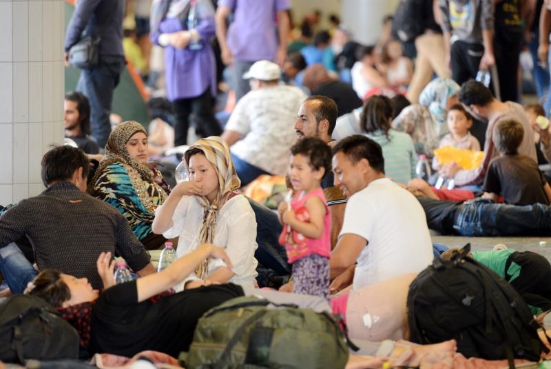 Izbjeglice i imigranti na željezničkom kolodvoru Keleti ulicama Budimpešte, Photo: Marko Jurinec/PIXSELL Izbjeglice i imigranti na željezničkom kolodvoru Keleti ulicama Budimpešte, Photo: Marko Jurinec/PIXSELL
