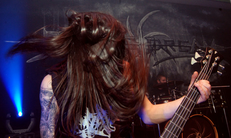 Rising Dream u klubu Satir