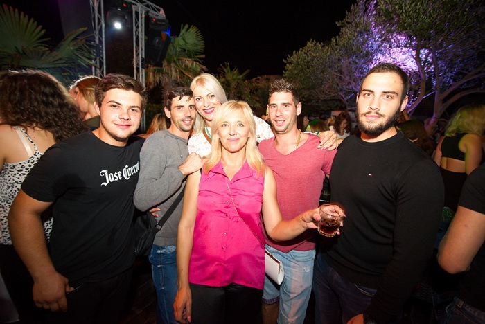 Zatvaranje sezone u virskom cafe & coctail baru Vagabundo. Foto: Iva Perinčić