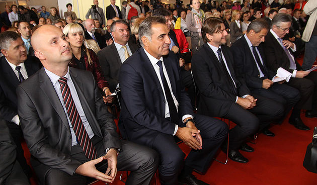 Sajam županija, Tolušić, Vidošević