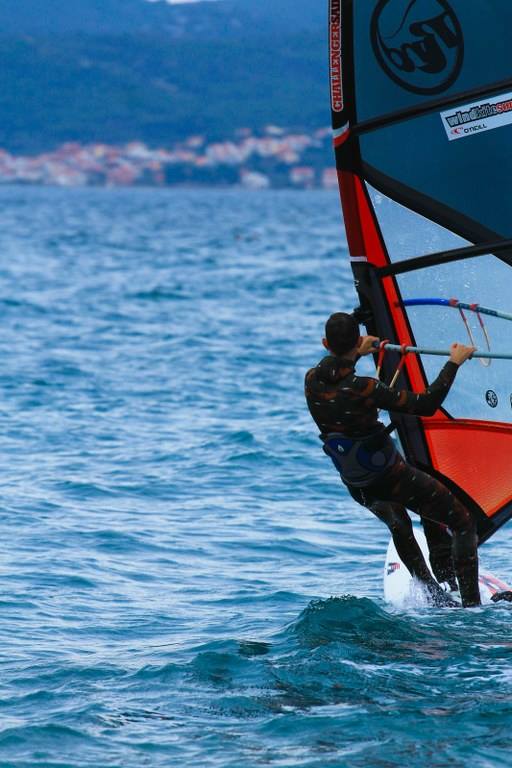 Wind i Kite surfing na Kolovarama 3. studenog 2013.  foto: Tome Grbeša