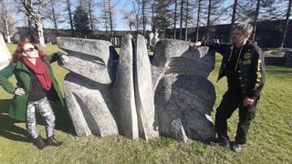 Prijepodne u Cazinu, Kostelski buk i posjet tvrđavi Ostrožac