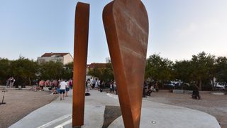 Otvaranje spomenika Lostura na Murteru Otvaranje spomenika Lostura na Murteru