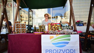 Sajam proizvodi hrvatskog sela na zadarskom Forumu
