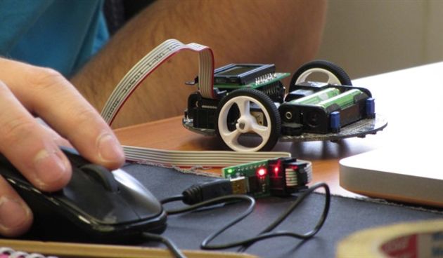 Hakeri pomažu siromašnima, pomozite i vi!, foto: promo fotografije