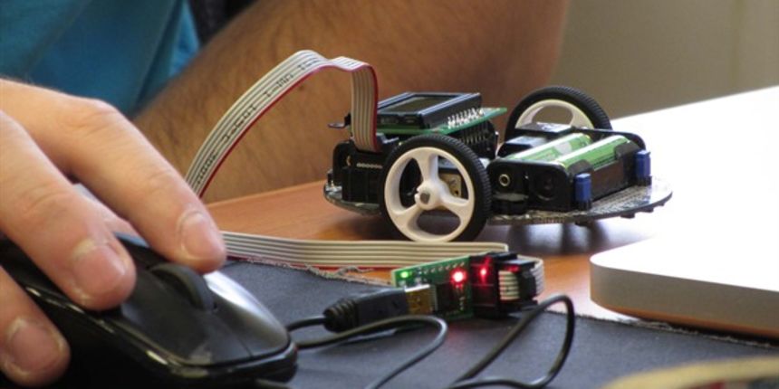 Hakeri pomažu siromašnima, pomozite i vi!, foto: promo fotografije