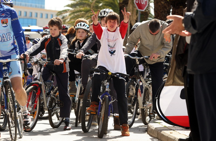 Zadar, 070413.
Branimirova obala.
U povodu Svjetskog dana zdravlja i u sklopu Zupanijskih dana 2013. godine, Tim za zdravlje Zadarske zupanije i Grad Nin organizirali su biciklijadu pod nazivom Od Branimira do Branimira na relaciji Zadar-Nin-Zadar u dulj Zadar, 070413.
Branimirova obala.
U povodu Svjetskog dana zdravlja i u sklopu Zupanijskih dana 2013. godine, Tim za zdravlje Zadarske zupanije i Grad Nin organizirali su biciklijadu pod nazivom Od Branimira do Branimira na relaciji Zadar-Nin-Zadar u dulj