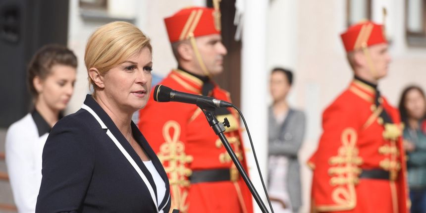 redsjednica Kolinda Grabar-Kitarovic svecano je otvorila privremeni Ured predsjednice u Gospicu