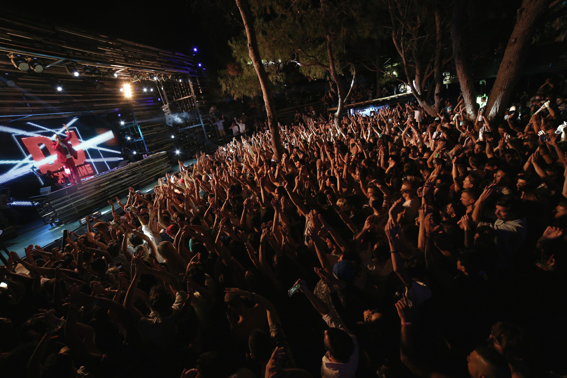 DJ Antoine zapalio Kalypso club, Foto: Bruno Zlomislić DJ Antoine zapalio Kalypso club, Foto: Bruno Zlomislić