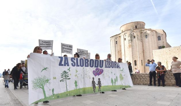 Prosvjedni skup roditelja iz inicijative “Za slobodu izbora pri cijepljenju”