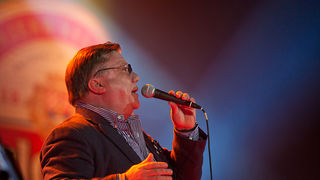 Karlovacko live: Halid Beslic i Crvena jabuka u dvorani Kresimir Cosic u Zadru, Foto: Leo Banic Karlovacko live: Halid Beslic i Crvena jabuka u dvorani Kresimir Cosic u Zadru, Foto: Leo Banic