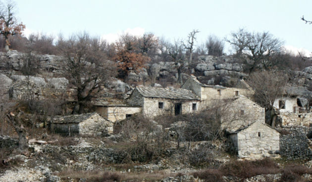 Medviđa (foto: www.panoramio.com/user/813402 )