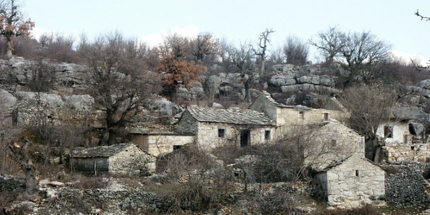 Medviđa (foto: www.panoramio.com/user/813402 ) Medviđa (foto: www.panoramio.com/user/813402 )