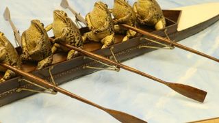 Zbirka od 500-tinjak prepariranih zaba u ljudskim situacijama, smjestena u bivsem kinu Tesla, prema rijecima vlasnika Ivana Medveseka, ne naliazi na dovoljno zanimanje institucija RH pa bi uskoro trebala preseliti u London. Photo: Ivo Cagalj/PIXSELL Zbirka od 500-tinjak prepariranih zaba u ljudskim situacijama, smjestena u bivsem kinu Tesla, prema rijecima vlasnika Ivana Medveseka, ne naliazi na dovoljno zanimanje institucija RH pa bi uskoro trebala preseliti u London. Photo: Ivo Cagalj/PIXSELL