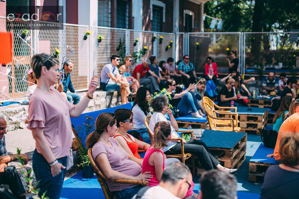 KvartArt: Jutro uz “Libretiće” i pripremanje staklenki sreće KvartArt: Jutro uz “Libretiće” i pripremanje staklenki sreće