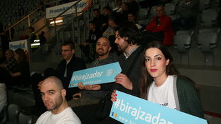 Košarkaši i navijači KK Zadar podržali akciju #birajzadar Košarkaši i navijači KK Zadar podržali akciju #birajzadar
