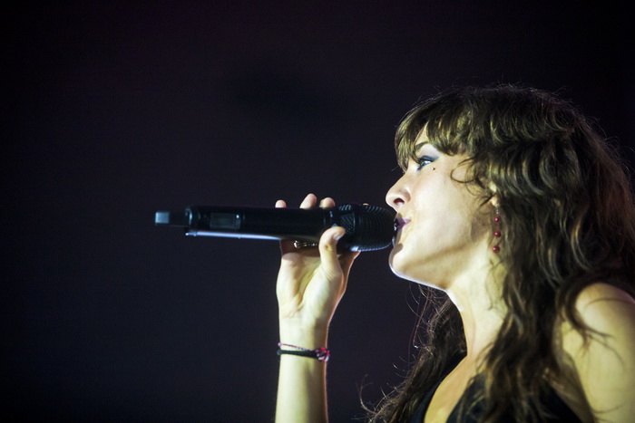 Zagreb, 030612.
Francuska pjevacica Zaz, pravog imena Isabelle Geffroy, kojoj je planetarnu slavu donio singl Je veux, odrzala je veceras koncert pred prepunom dvoranom Doma sportova.
Foto: Neja Markicevic / CROPIX