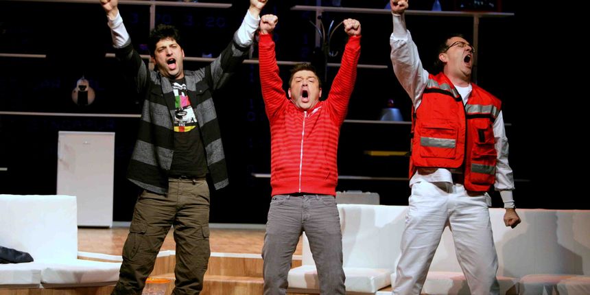 Kerempuh ne igraj na Engleze