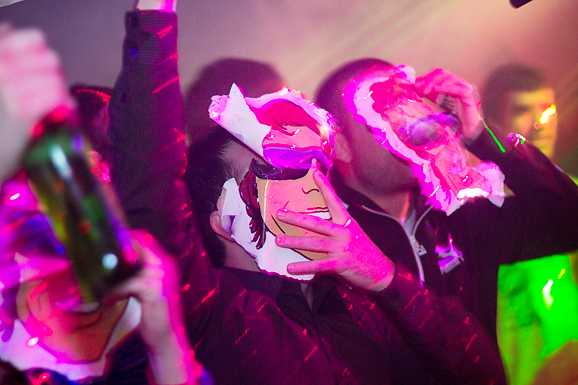 Kuzma & Shaka Zulu @ Maraschino bar (foto:Saša Čuka) Kuzma & Shaka Zulu @ Maraschino bar (foto:Saša Čuka)