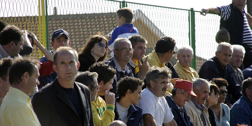 Hajduk – Zlatna Luka, Prijateljska utakmica povodom 75 godina osnivanja NK Zlatna luka