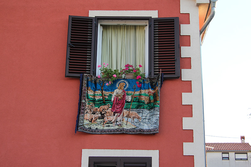 Arbanasi: Procesija povodom blagdana Tijelova 19. lipnja 2014.  foto: Bernard Kotlar