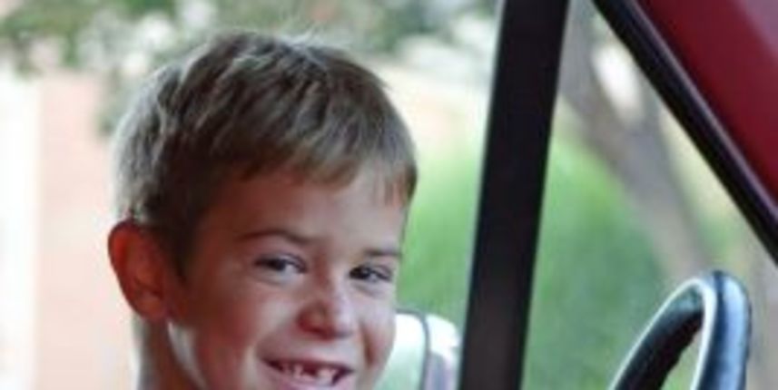 Dijete za volanom (Foto: blogspot.com) Dijete za volanom (Foto: blogspot.com)