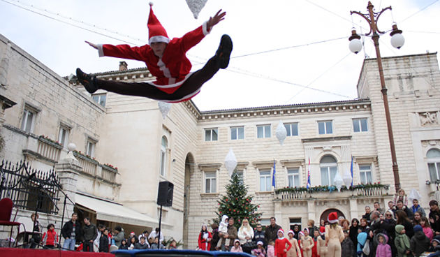 Image 1032329 (auto)