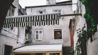 Đir po gradu: Škura bura u Zadru 14. ožujka 2016. Đir po gradu: Škura bura u Zadru 14. ožujka 2016.