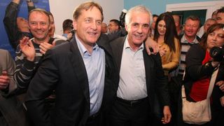 Nakon objave prvih izbornih rezultata nastalo je slavlje u stožeru HDZ-a i kolacijskih partnera. Slavila se pobjeda Božidara Kalmete, novog gradonačelnika Zadra, te pobjeda Stipe Zrilića, novog/satog župana Zadarske županije. Photo: Dino Stanin/PIXSELL Nakon objave prvih izbornih rezultata nastalo je slavlje u stožeru HDZ-a i kolacijskih partnera. Slavila se pobjeda Božidara Kalmete, novog gradonačelnika Zadra, te pobjeda Stipe Zrilića, novog/satog župana Zadarske županije. Photo: Dino Stanin/PIXSELL