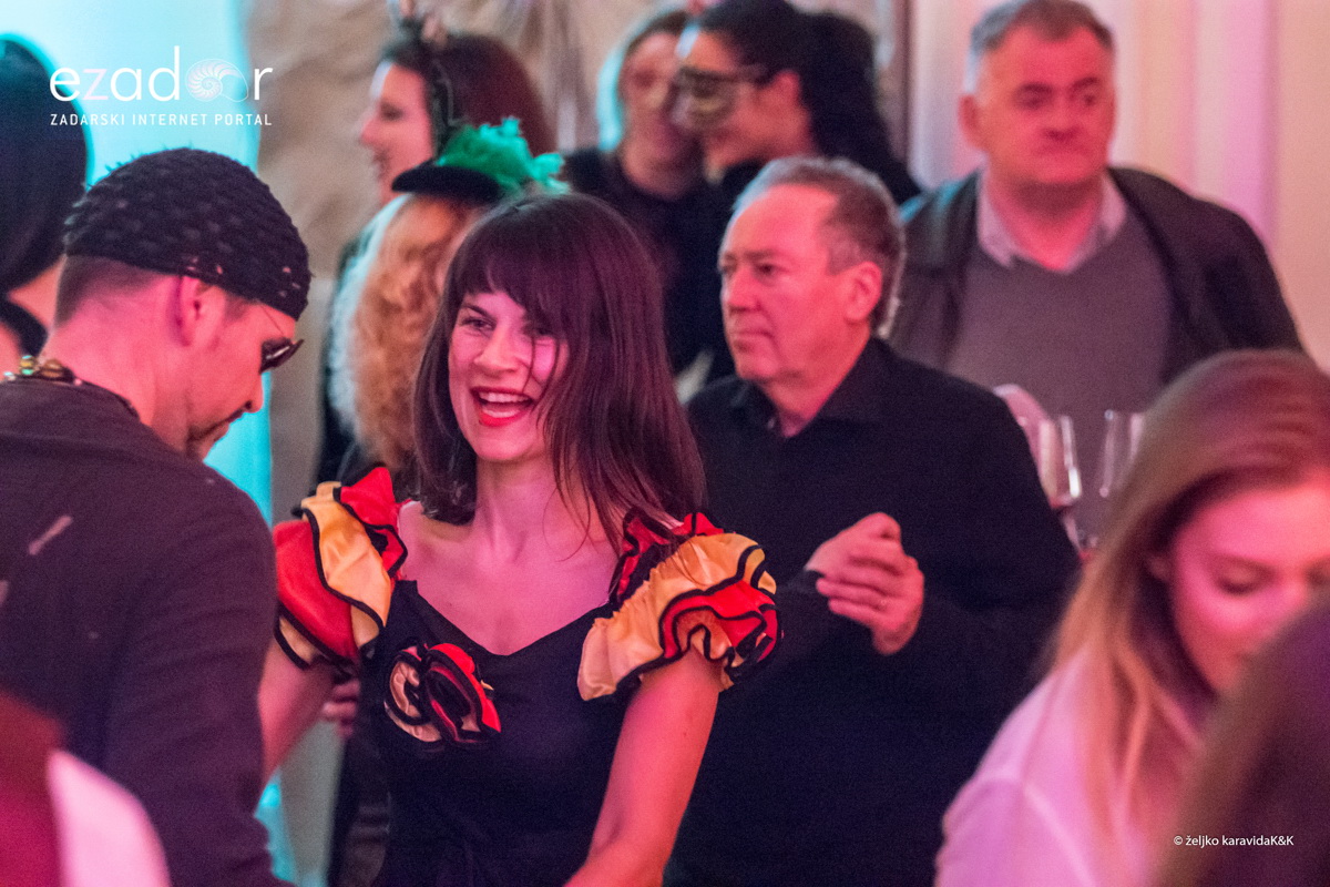 Karneval u Kneževoj palači: Salsa Sandunga i biranje najbolje maske Karneval u Kneževoj palači: Salsa Sandunga i biranje najbolje maske