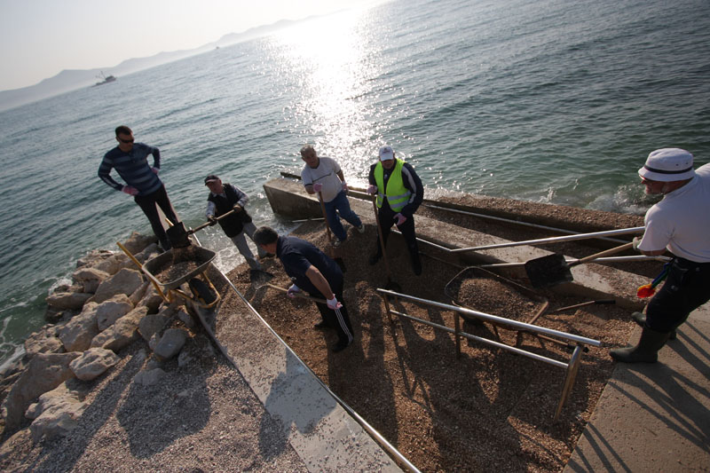 Vitrenjak: Akcija čišćenja plaže za invalide