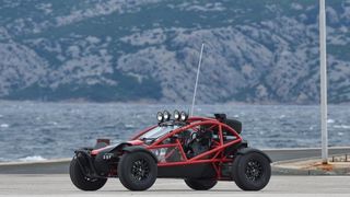 Jeremy Clarkson i Richard Hammond snimali u pritaništu Žigljen na Pagu