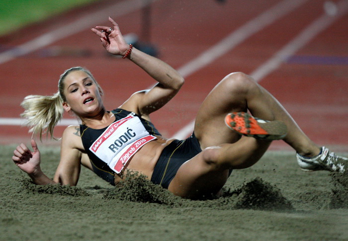 Zagreb, 010910.
Atletski stadion Mladost, Jarunska 5.
60. atletski memorijal Borisa Hanzekovica, World Challenge Zagreb 2010.
Na fotografiji: Snezana Rodic.
Foto: Ronald Gorsic / CROPIX Zagreb, 010910.
Atletski stadion Mladost, Jarunska 5.
60. atletski memorijal Borisa Hanzekovica, World Challenge Zagreb 2010.
Na fotografiji: Snezana Rodic.
Foto: Ronald Gorsic / CROPIX