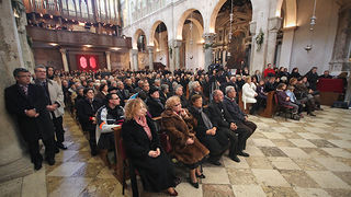 Božićno misno slavlje u katedrali sv. Stošije (foto:Saša Čuka)