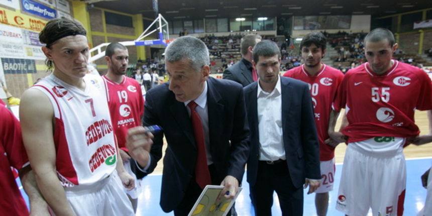 Zagreb,120411.
Dvorana Sutinska vrala.
Kosarkaska utakmica, liga za prvaka Cedevita – Zadar.
Na fotografiji: Trener Cedevite Aleksandar Petrovic.
Foto: Ranko Suvar / CROPIX Zagreb,120411.
Dvorana Sutinska vrala.
Kosarkaska utakmica, liga za prvaka Cedevita – Zadar.
Na fotografiji: Trener Cedevite Aleksandar Petrovic.
Foto: Ranko Suvar / CROPIX