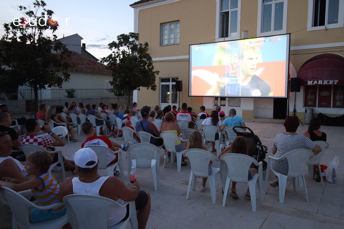 Bibinje: Navijanje za Vatrene i fešta nakon pobjede nad Rusijom