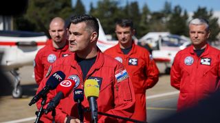 Zemunik: 20. obljetnica akrobatske grupe “Krila Oluje” Zemunik: 20. obljetnica akrobatske grupe “Krila Oluje”