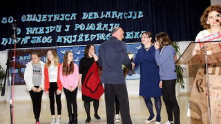 OŠ Smiljevac: Obilježena 50. godina Deklaracije o nazivu i položaju hrvatskoga jezika OŠ Smiljevac: Obilježena 50. godina Deklaracije o nazivu i položaju hrvatskoga jezika