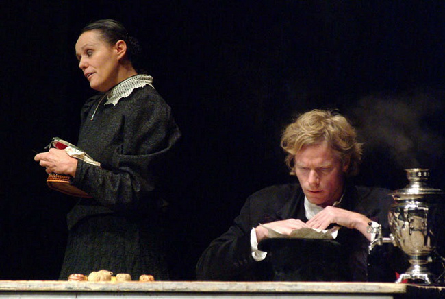 Slovensko mladinsko gledalisce: Zlocin i kazna u HKK Zadar