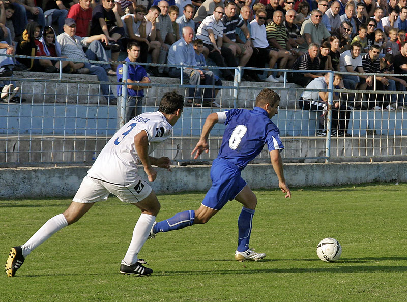 Image 1184515 (auto)