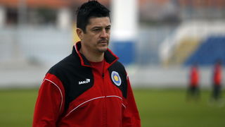 Zadar, 200310
Nogometna utakmica  T Com 1.HNL NK Zadar – NK Medjimurje. Stadion Stanovi u Zadru. 
Trener Zadra Dalibor Zebic.
Foto: Jure Miskovic / CROPIX