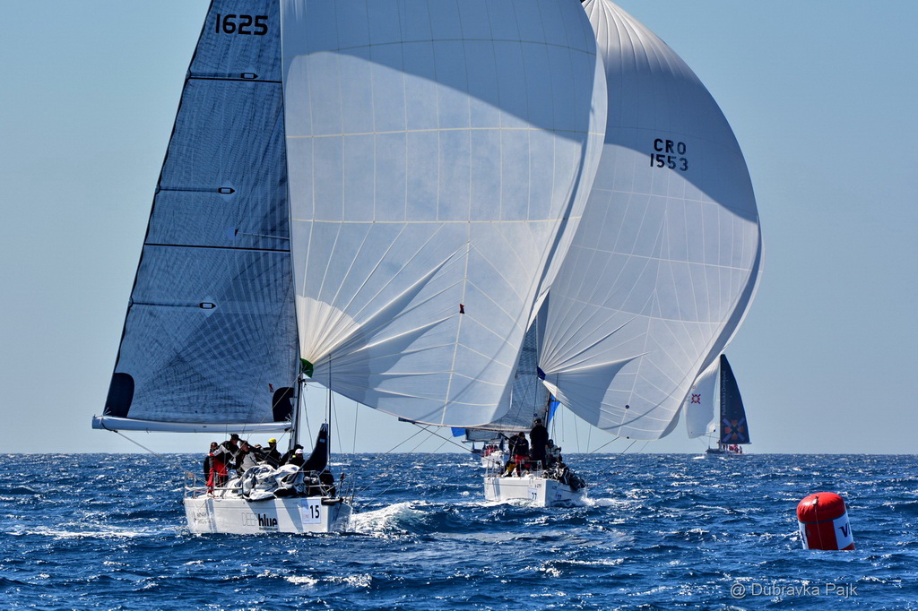 U hvarskom akvatoriju održana XXI. Uskršnja regata U hvarskom akvatoriju održana XXI. Uskršnja regata