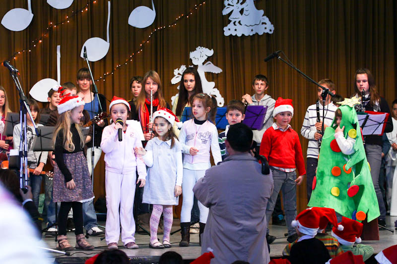 Biograd: Bozicna predstava “Ima jos nade za djeda Mraza”, Foto: Franjo Juric Biograd: Bozicna predstava “Ima jos nade za djeda Mraza”, Foto: Franjo Juric