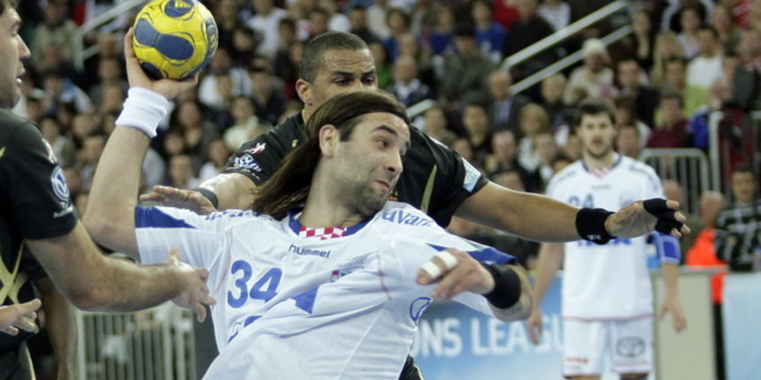 Zagreb, 280210.
Arena Zagreb.
Rukometna utakmica Lige prvaka, skupina C, 9.kolo Zagreb CO – Ciudad Real
Na slici: Ivano Balic
Foto: Nenad Dugi / Cropix Zagreb, 280210.
Arena Zagreb.
Rukometna utakmica Lige prvaka, skupina C, 9.kolo Zagreb CO – Ciudad Real
Na slici: Ivano Balic
Foto: Nenad Dugi / Cropix