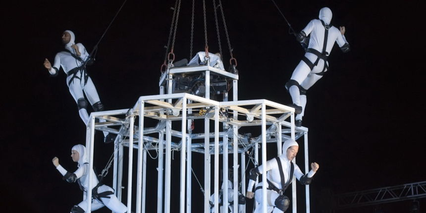 Rijeka, 190612.
Otvaranje Rijeckih ljetnih noci i ove su se godine tradicionalno odrzale u srcu grada, u rijeckoj luci odnosno na Gatu Karoline Rijecke u nazocnosti brojnih gledatelja.
Ove godine ljetne noci su pocele predstavom  “Do Do Land”, iznimno mas