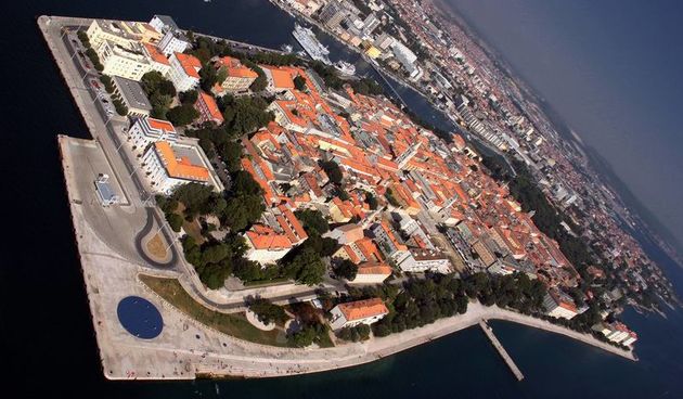 Image 1131645 (auto)